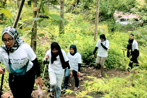 Ekspedisi Curug Larangan 